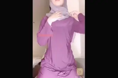 Babyrina Memek Mulus Dientot Ganas Sampe Becek Banjir