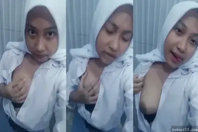 Jilbab ABG Nakal Pap Memek Basah Buat Guru Penjas